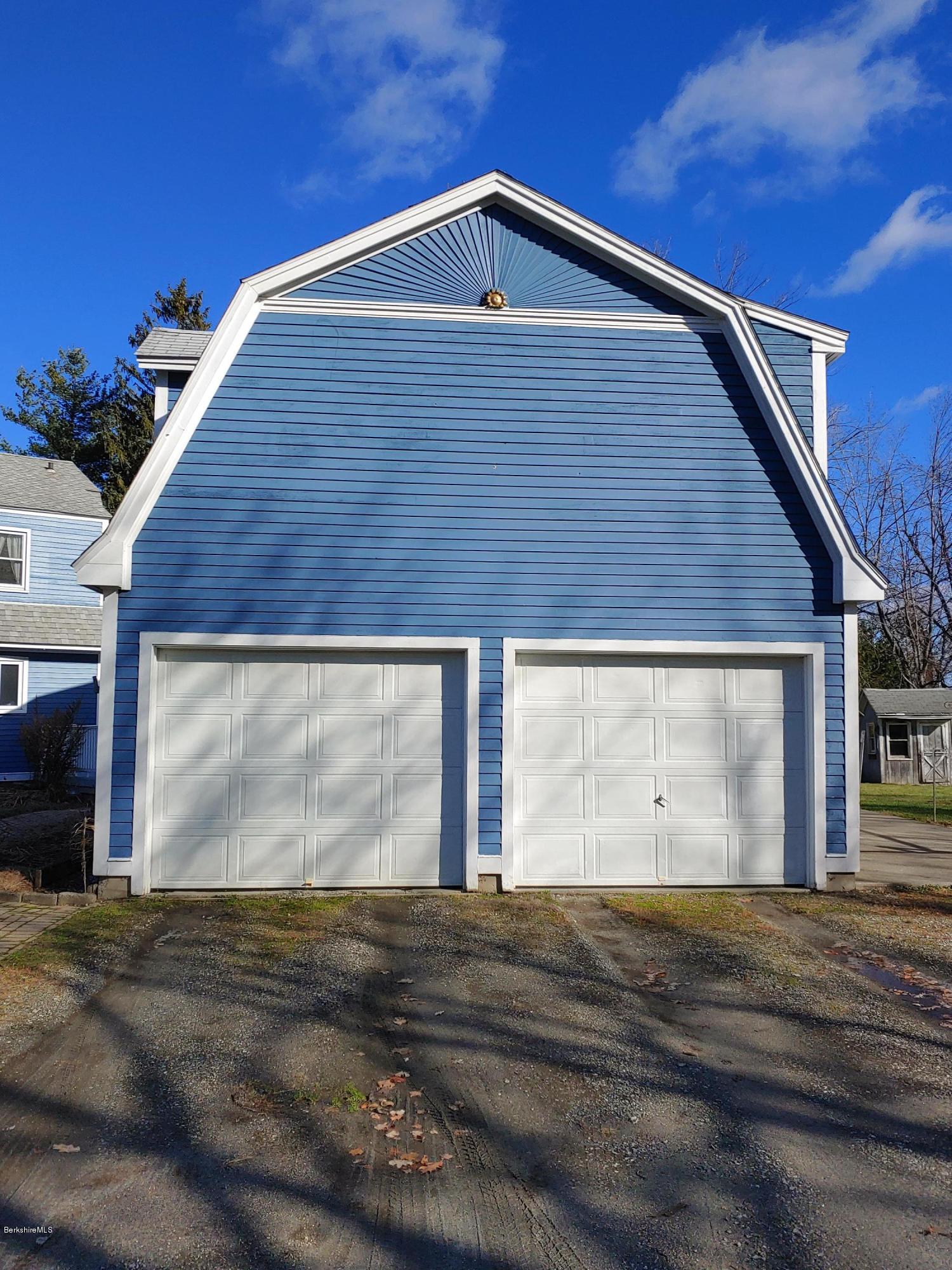 2 Russell Stage Road Blandford, MA 01008 - Photo 8 of 20 Exterior 8