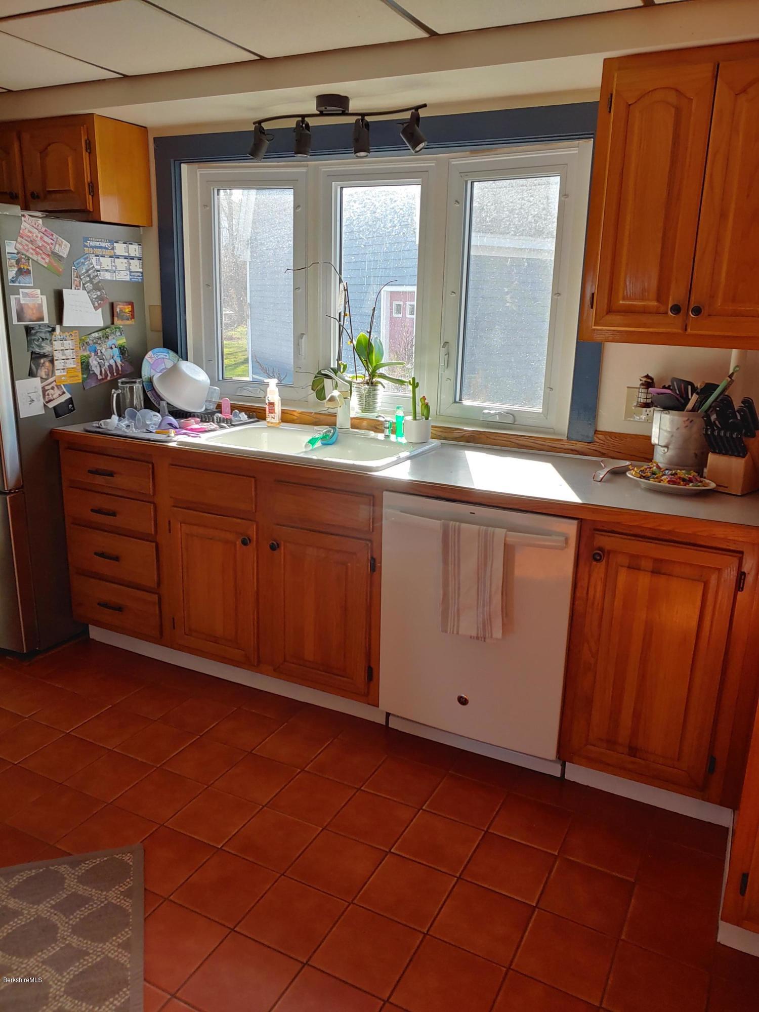 2 Russell Stage Road Blandford, MA 01008 - Photo 10 of 20 Interior 2
