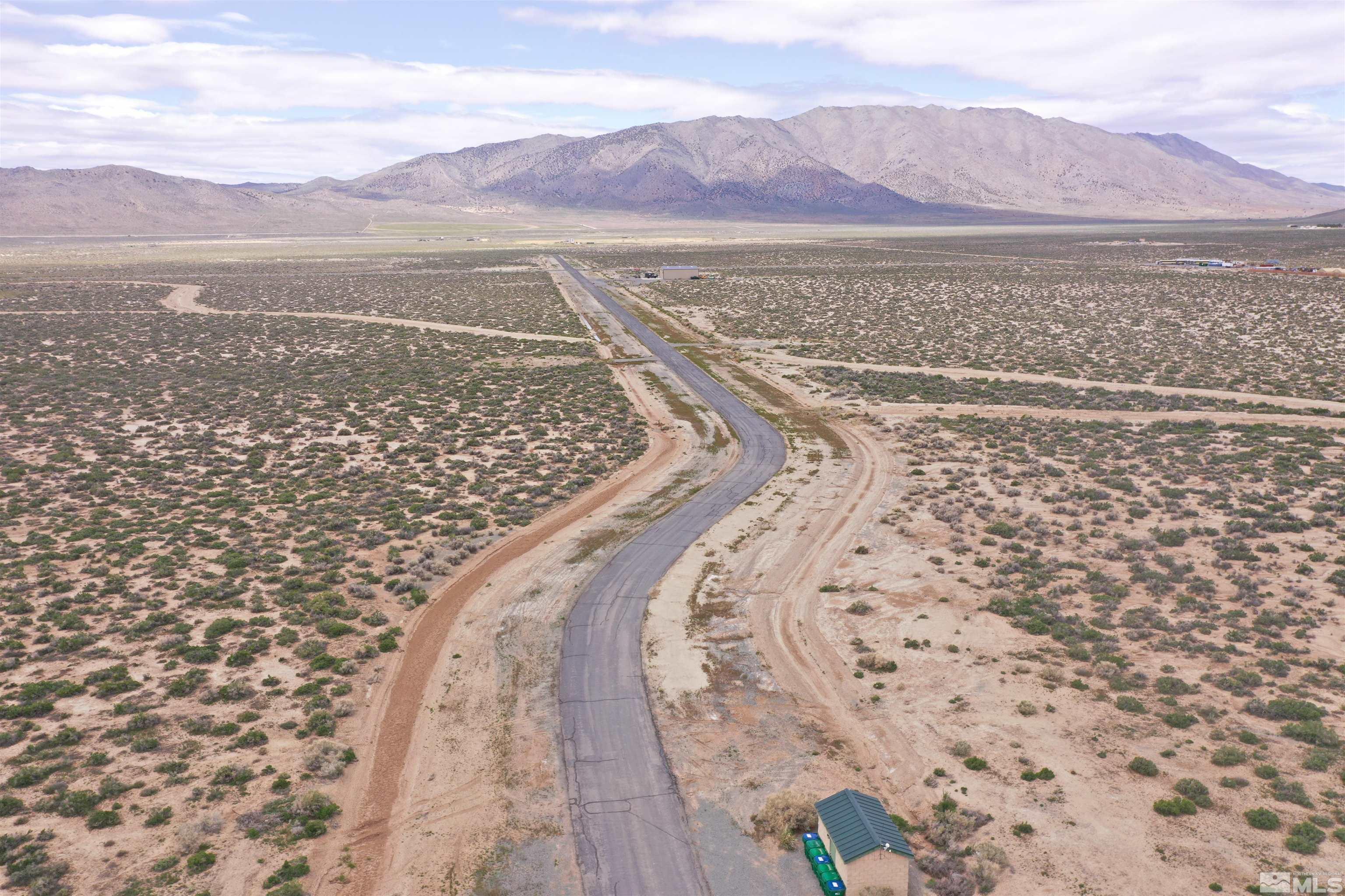 5305 Flying Eagle Drive Reno, NV 89510 - Photo 14 of 23 a view of an ocean and a mountain
