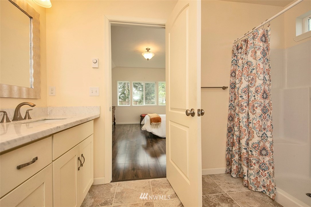 1814 Watkins Road Freeland, WA 98249 - Photo 17 of 24