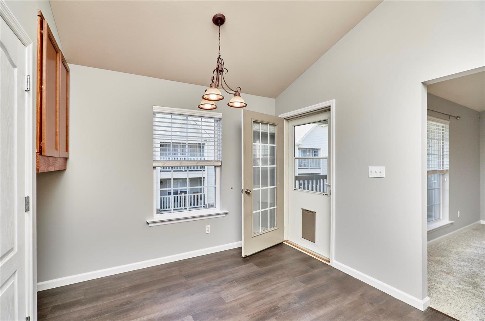 1332 Piedmont Circle St. Peters, MO 63304 - Photo 17 of 33