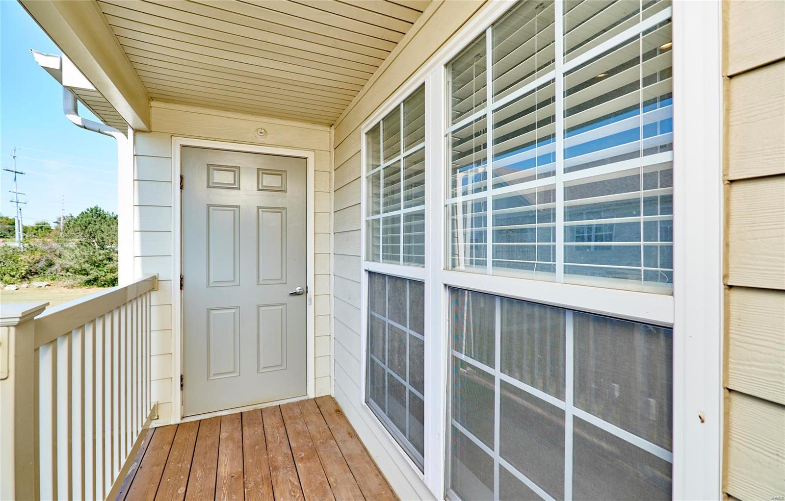 1332 Piedmont Circle St. Peters, MO 63304 - Photo 18 of 33