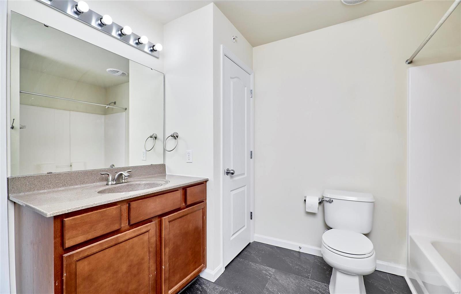 1332 Piedmont Circle St. Peters, MO 63304 - Photo 21 of 33