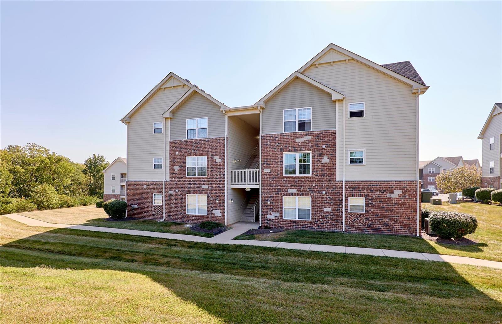 1332 Piedmont Circle St. Peters, MO 63304 - Photo 32 of 33