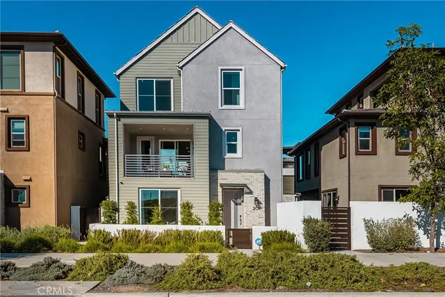 $1,750,000 | 201 Lynx, Irvine, CA 92618