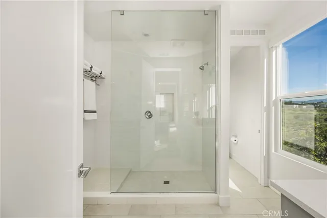 $1,750,000 | 201 Lynx, Irvine, CA 92618