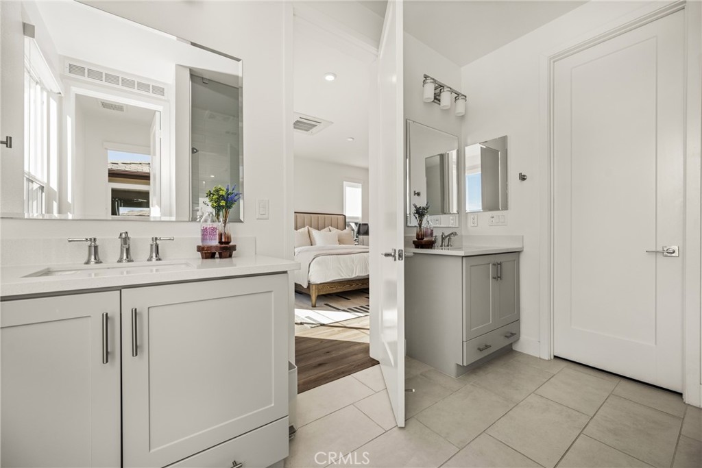 201 Lynx Irvine, CA 92618 - Photo 30 of 48