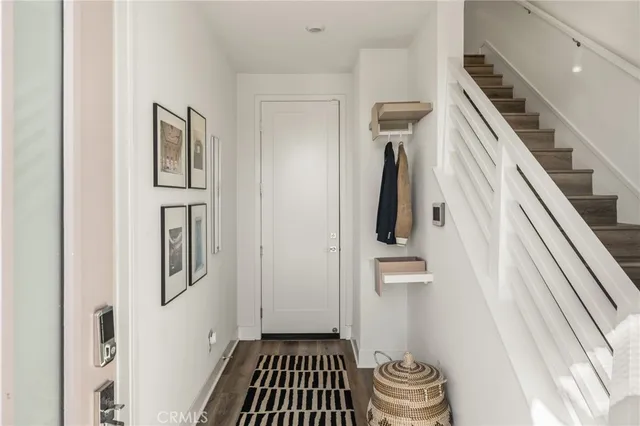 $1,750,000 | 201 Lynx, Irvine, CA 92618