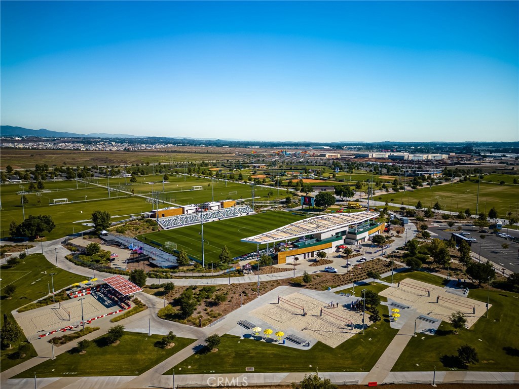 201 Lynx Irvine, CA 92618 - Photo 45 of 48