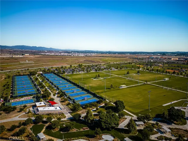 $1,750,000 | 201 Lynx, Irvine, CA 92618