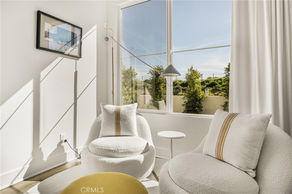 201 Lynx Irvine, CA 92618 - Photo 7 of 48