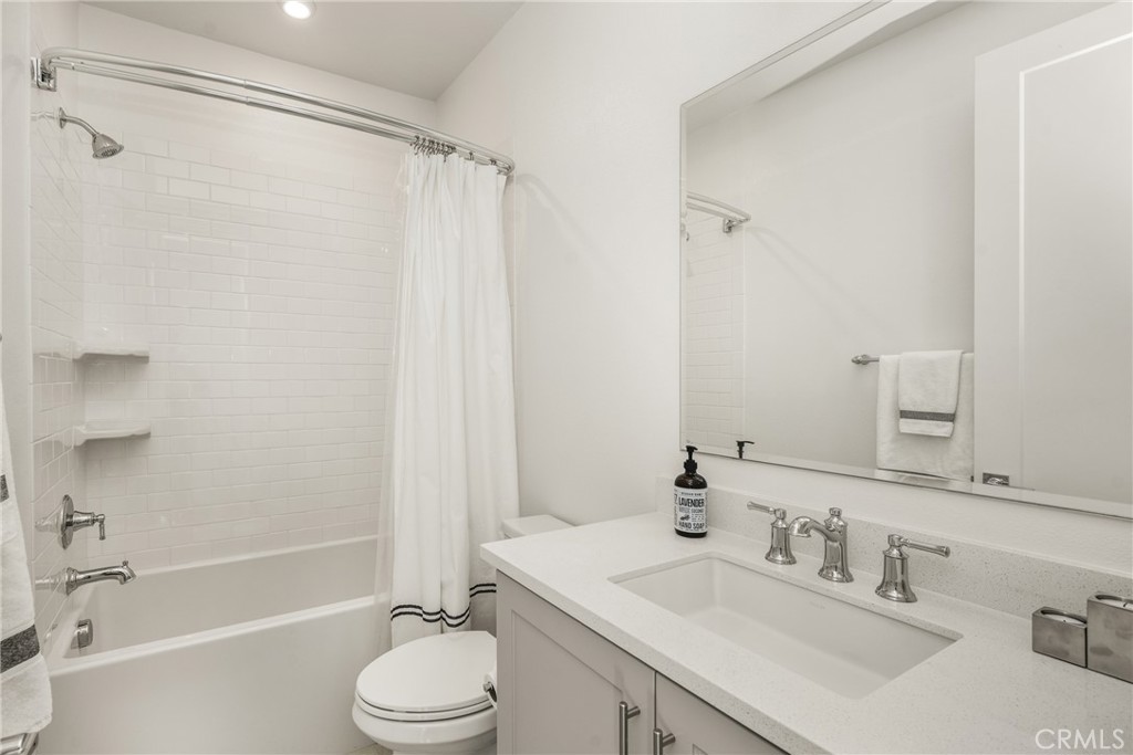 201 Lynx Irvine, CA 92618 - Photo 8 of 48