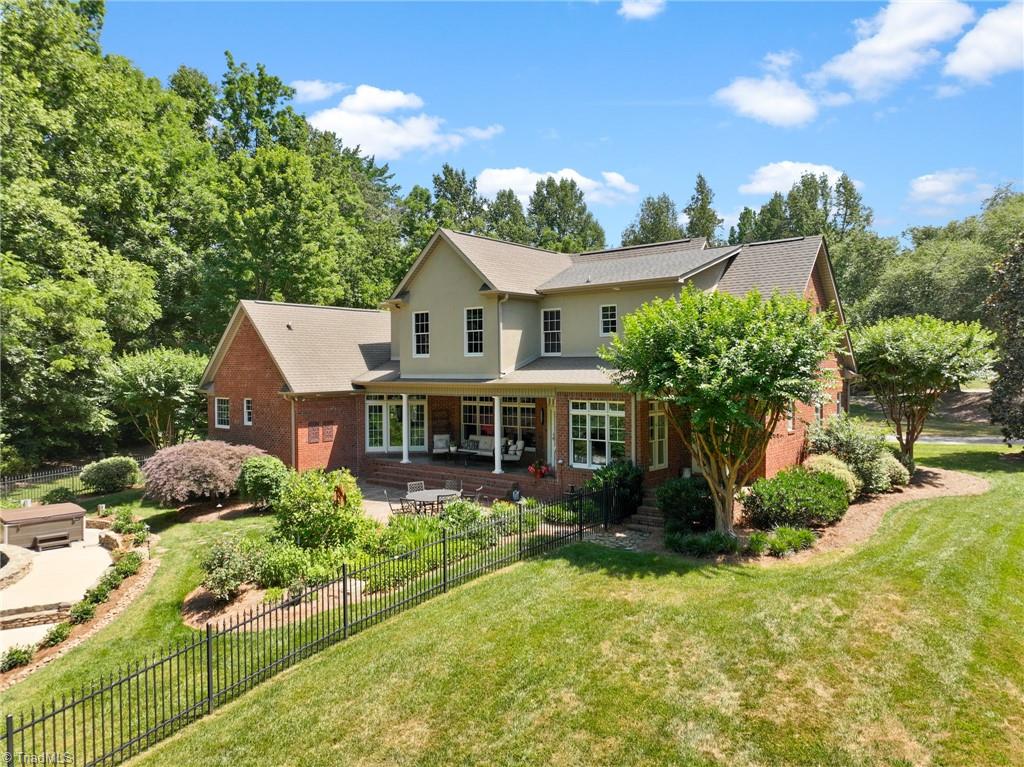 350 Abbotts Crossing High Point, NC 27265 - Photo 6 of 46