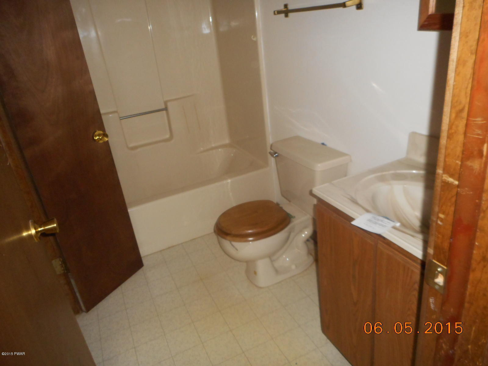 2-195 Hummingbird Trail Bushkill, PA 18324 - Photo 16 of 31 Gallery Image 16