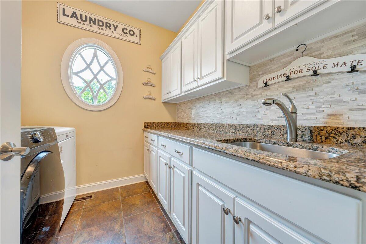 6865 Fairway Ridge Road Salem, VA 24153 - Photo 35 of 86 052-MIB04054