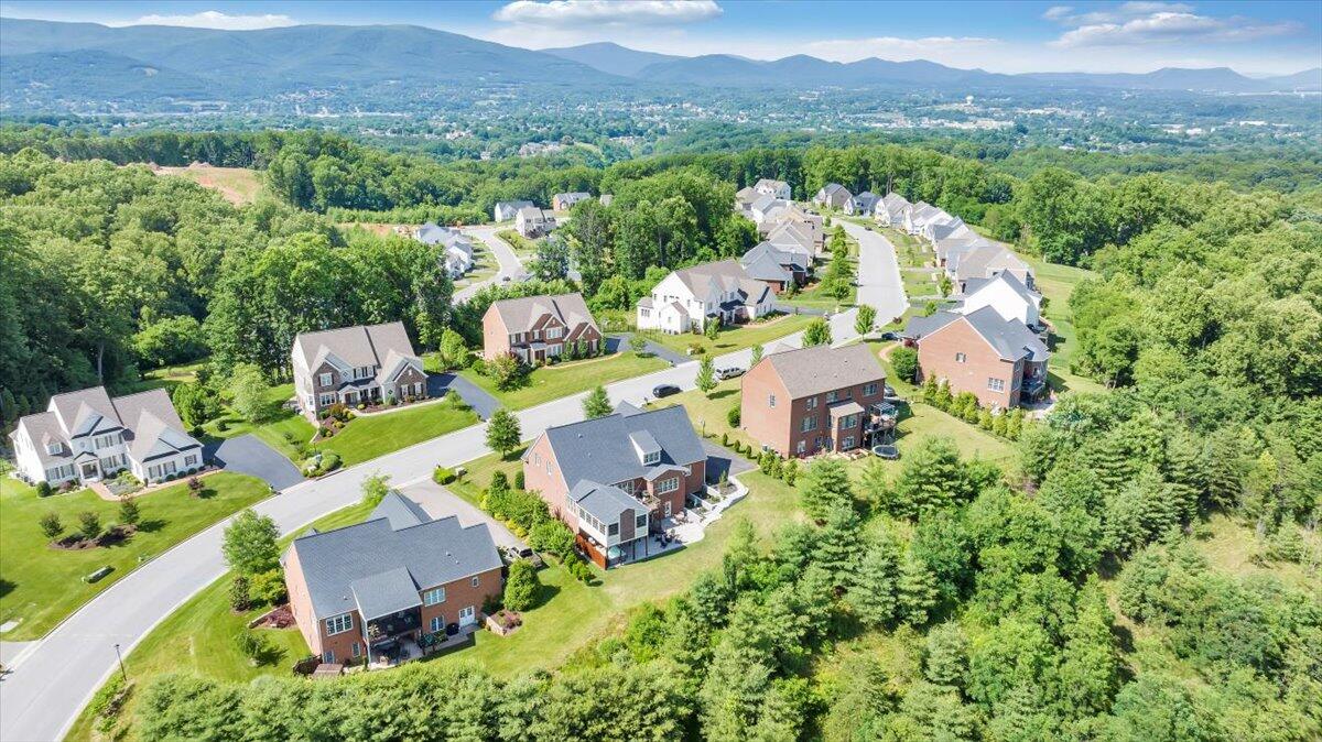 6865 Fairway Ridge Road Salem, VA 24153 - Photo 74 of 86 132-DJI_20240601160826_0020_D_MIB