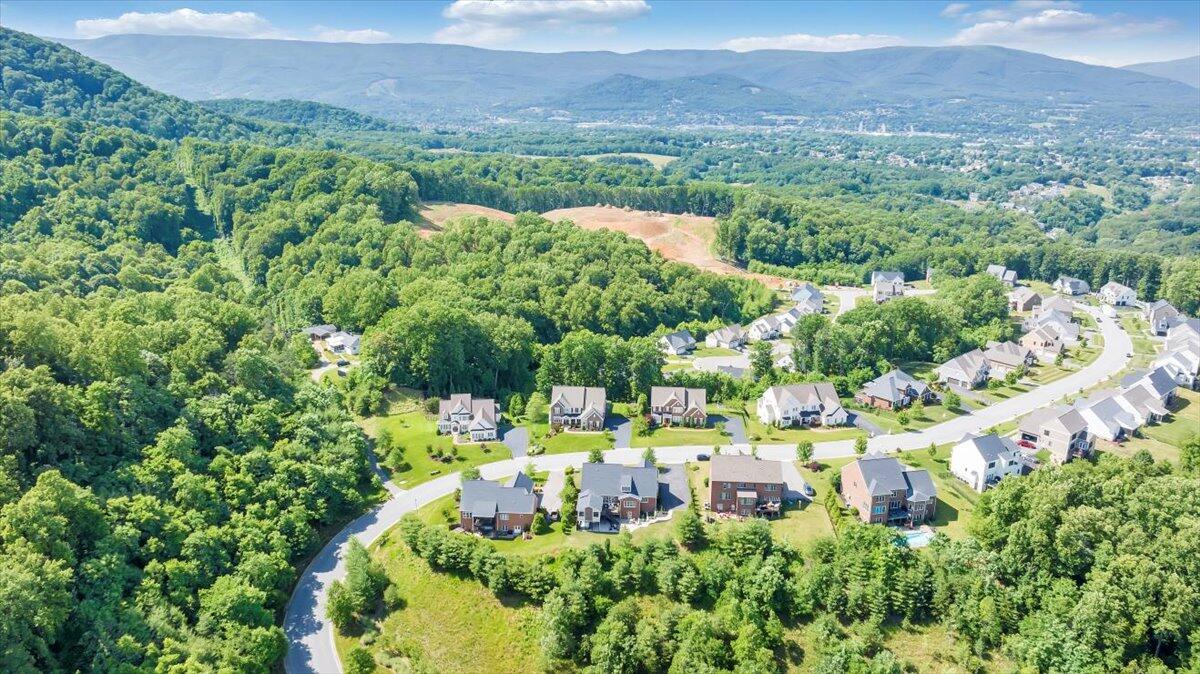 6865 Fairway Ridge Road Salem, VA 24153 - Photo 81 of 86 140-DJI_20240601161204_0028_D_MIB