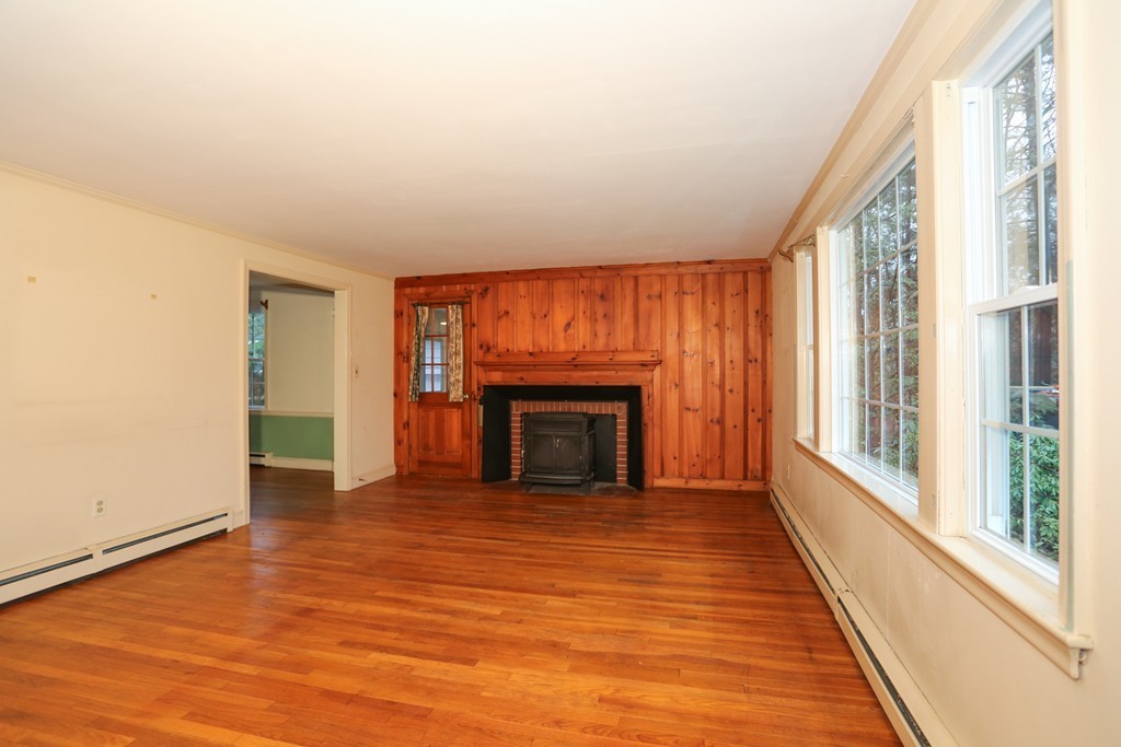 43 Pequot Road Wayland, MA 01778 - Photo 4 of 17 Gallery Image 4