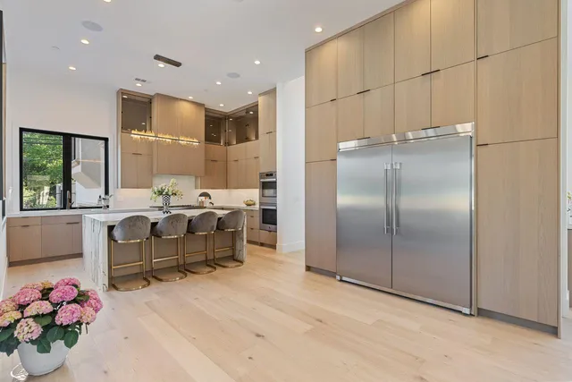 $4,898,000 | 18071 Saratoga-Los Gatos Road, Monte Sereno, CA 95030