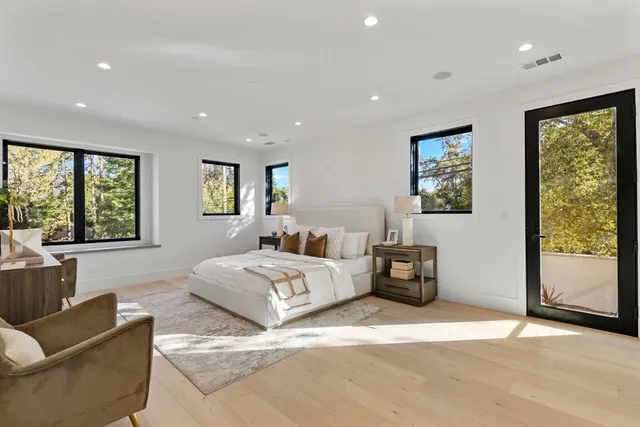 $4,700,000 | 18071 Saratoga-Los Gatos Road, Monte Sereno, CA 95030