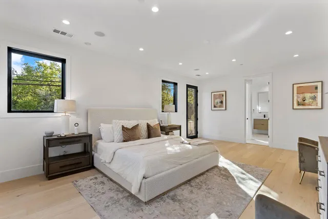 $4,700,000 | 18071 Saratoga-Los Gatos Road, Monte Sereno, CA 95030