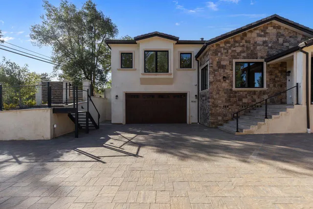 $4,700,000 | 18071 Saratoga-Los Gatos Road, Monte Sereno, CA 95030