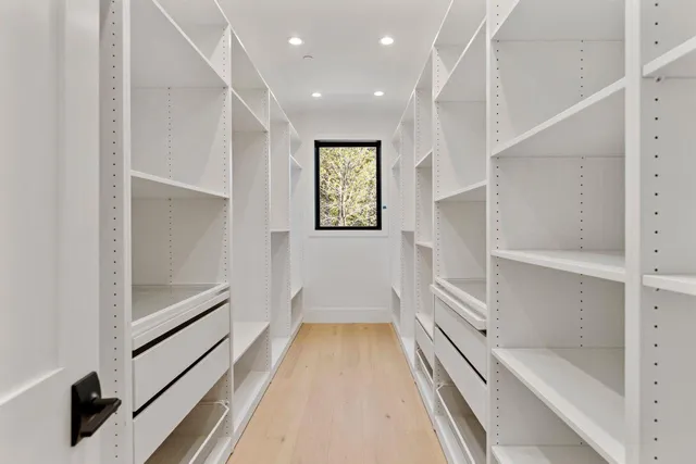 $4,700,000 | 18071 Saratoga-Los Gatos Road, Monte Sereno, CA 95030