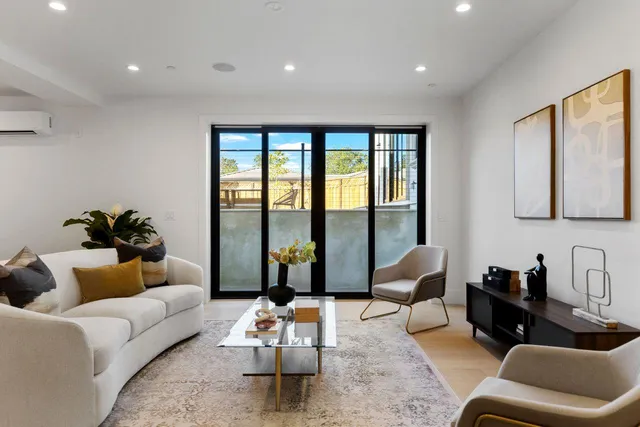 $4,700,000 | 18071 Saratoga-Los Gatos Road, Monte Sereno, CA 95030