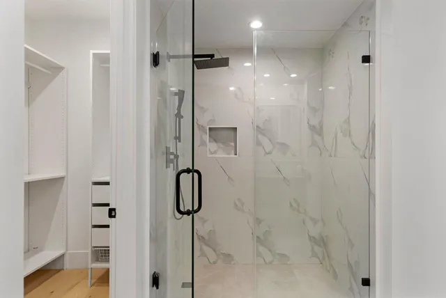 $4,700,000 | 18071 Saratoga-Los Gatos Road, Monte Sereno, CA 95030