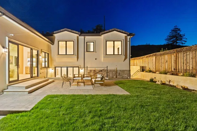 $4,700,000 | 18071 Saratoga-Los Gatos Road, Monte Sereno, CA 95030