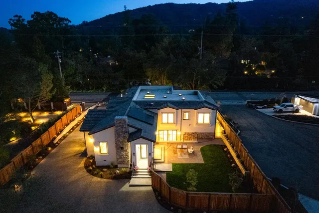 $4,700,000 | 18071 Saratoga-Los Gatos Road, Monte Sereno, CA 95030