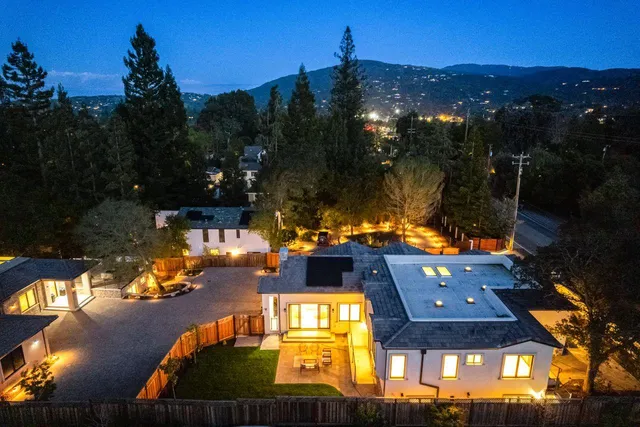 $4,700,000 | 18071 Saratoga-Los Gatos Road, Monte Sereno, CA 95030