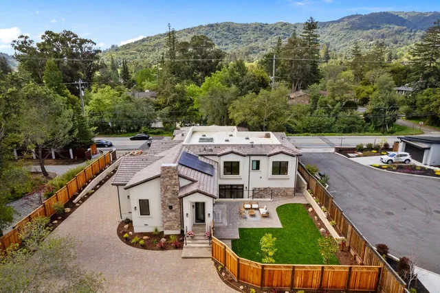 $4,700,000 | 18071 Saratoga-Los Gatos Road, Monte Sereno, CA 95030