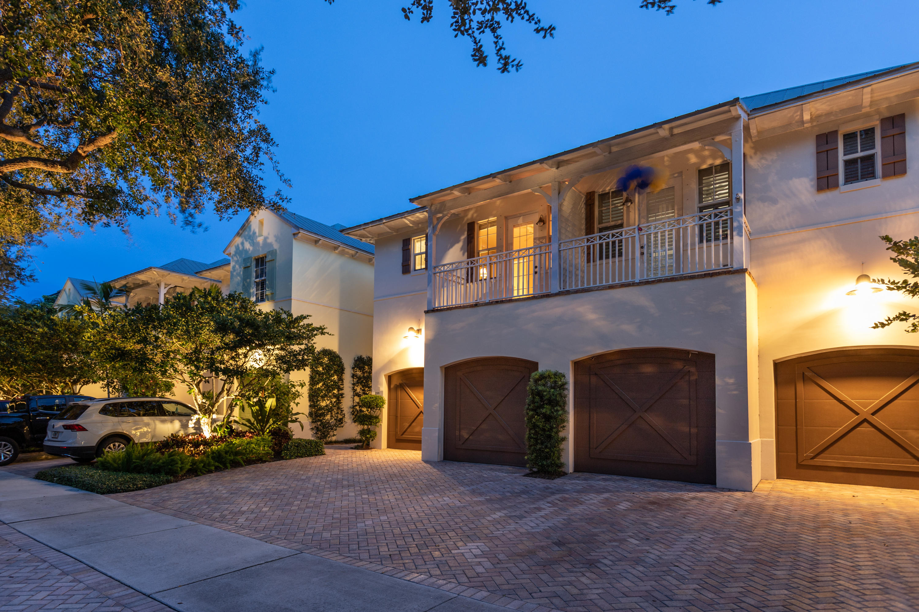 244 East Boca Raton Road Boca Raton, FL 33432 - Photo 19 of 27 Front evening