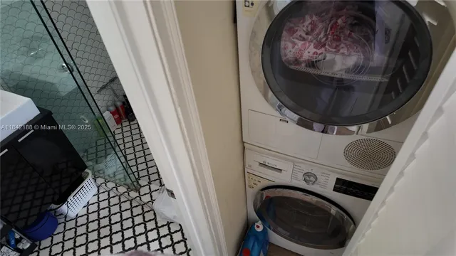 $250,000 | 1535 Meridian Avenue, Unit 6, Miami Beach, FL 33139