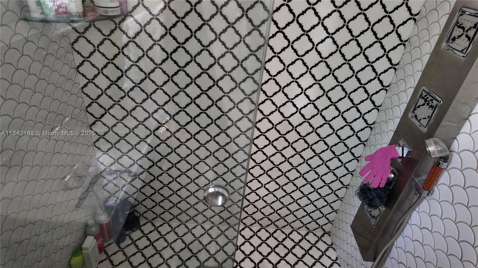 1535 Meridian Avenue, Unit 6 Miami Beach, FL 33139 - Photo 17 of 43