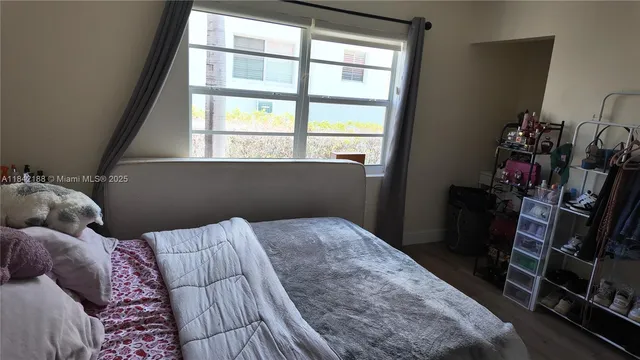 $250,000 | 1535 Meridian Avenue, Unit 6, Miami Beach, FL 33139