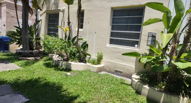 $250,000 | 1535 Meridian Avenue, Unit 6, Miami Beach, FL 33139