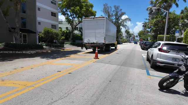 $250,000 | 1535 Meridian Avenue, Unit 6, Miami Beach, FL 33139