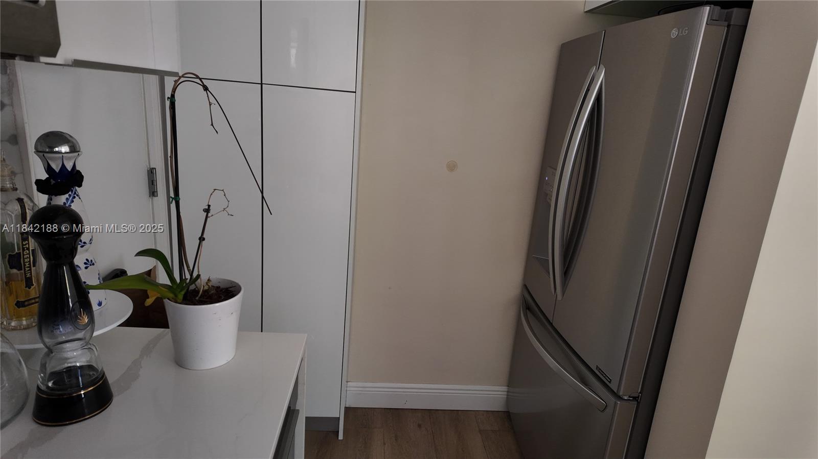 1535 Meridian Avenue, Unit 6 Miami Beach, FL 33139 - Photo 7 of 43