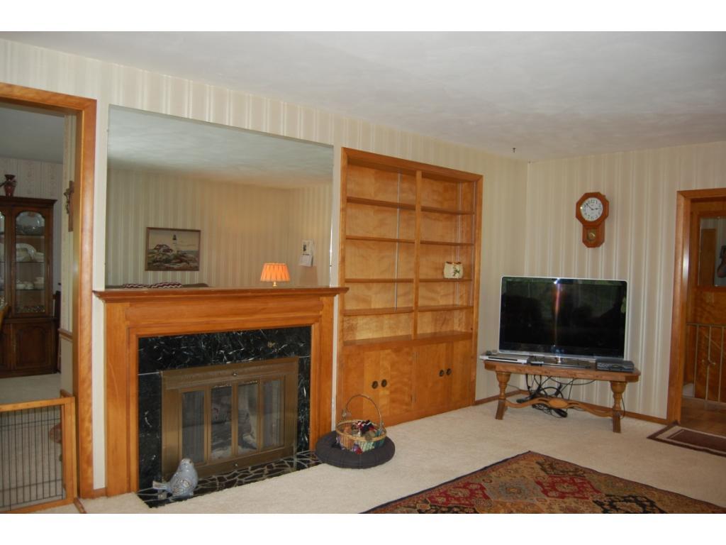 503 Hilltop Road Endwell, NY 13760 - Photo 4 of 24 Gallery Image 4