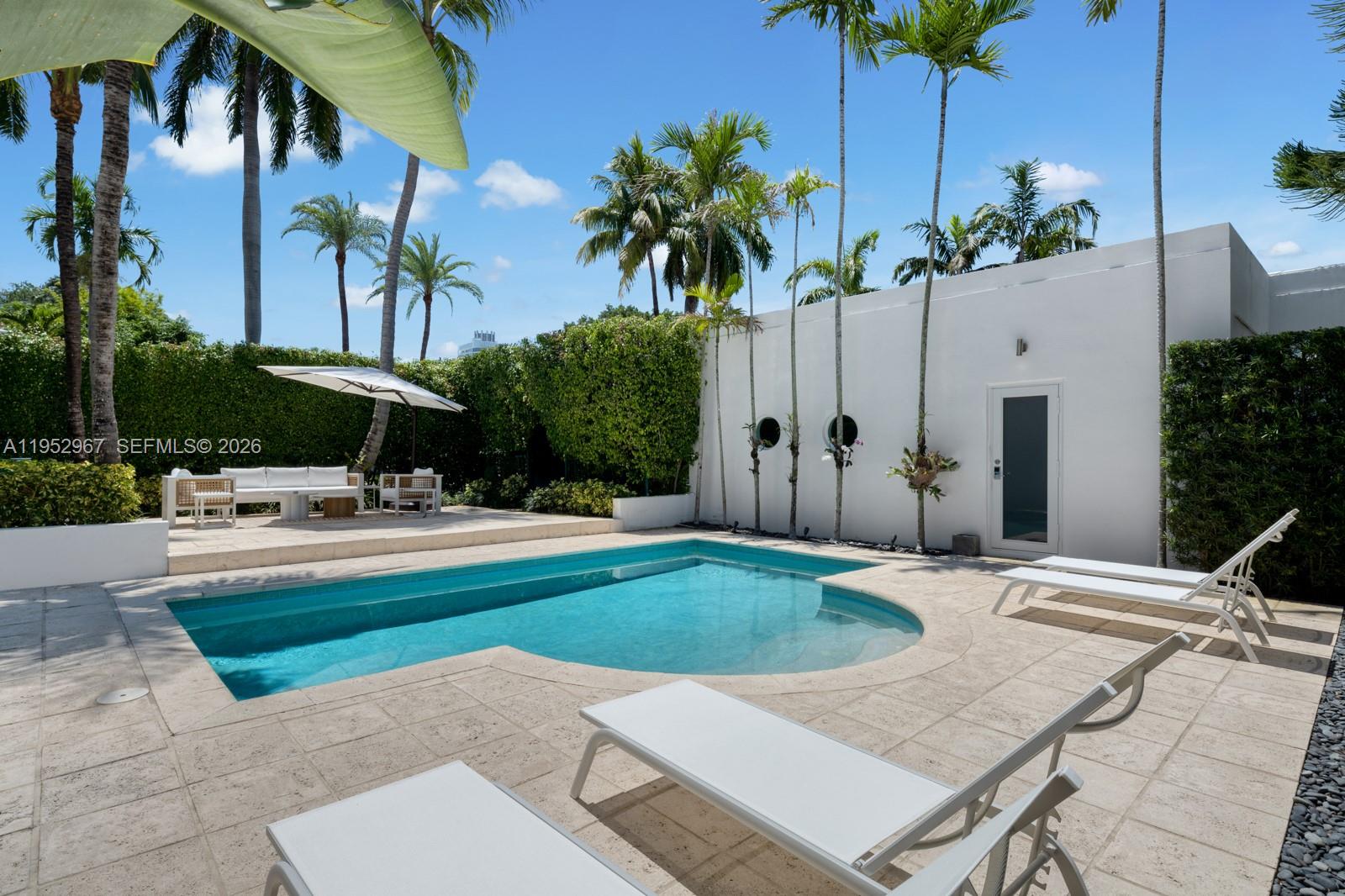 4580 Post Avenue Miami Beach, FL 33140 - Photo 14 of 46