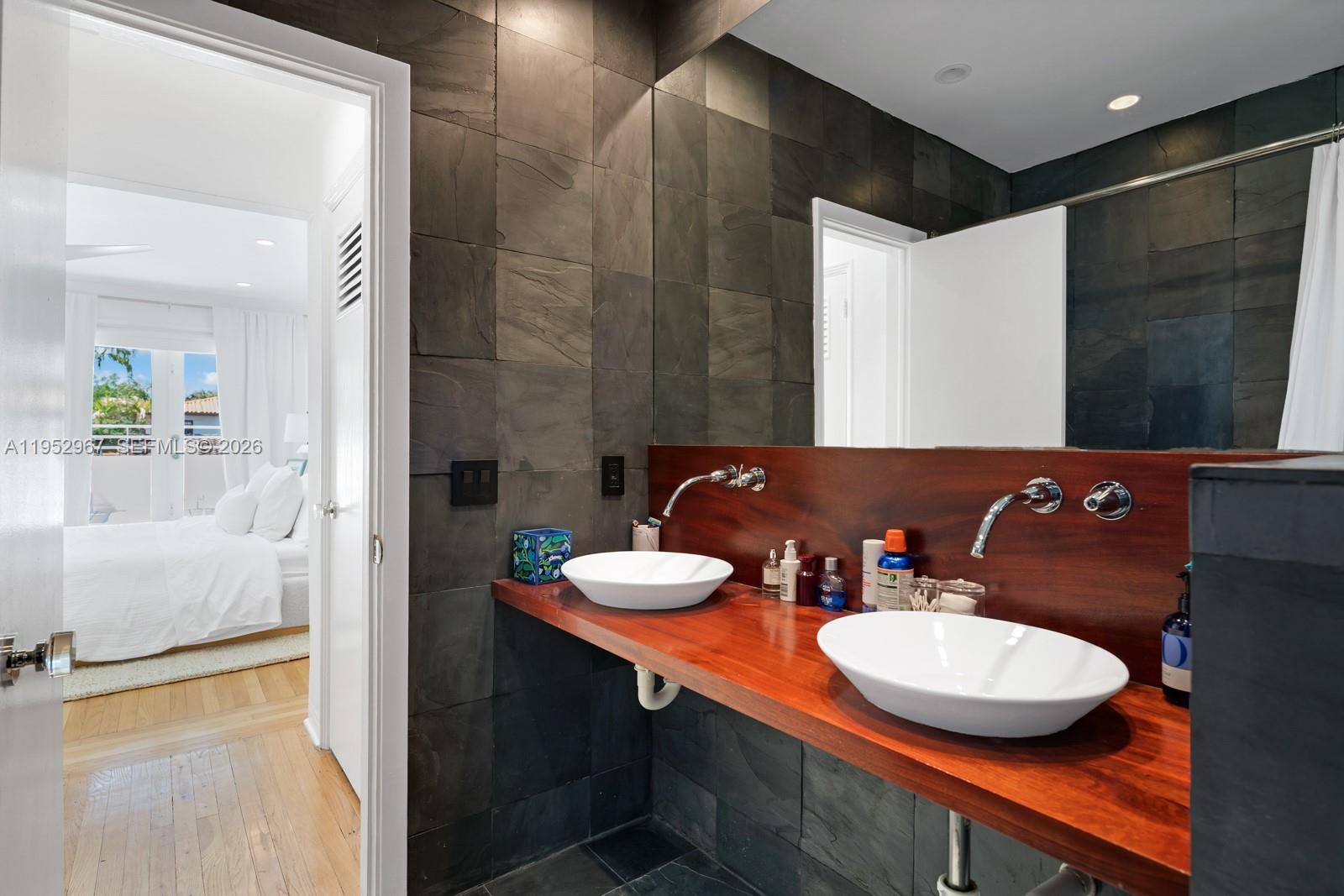 4580 Post Avenue Miami Beach, FL 33140 - Photo 36 of 46