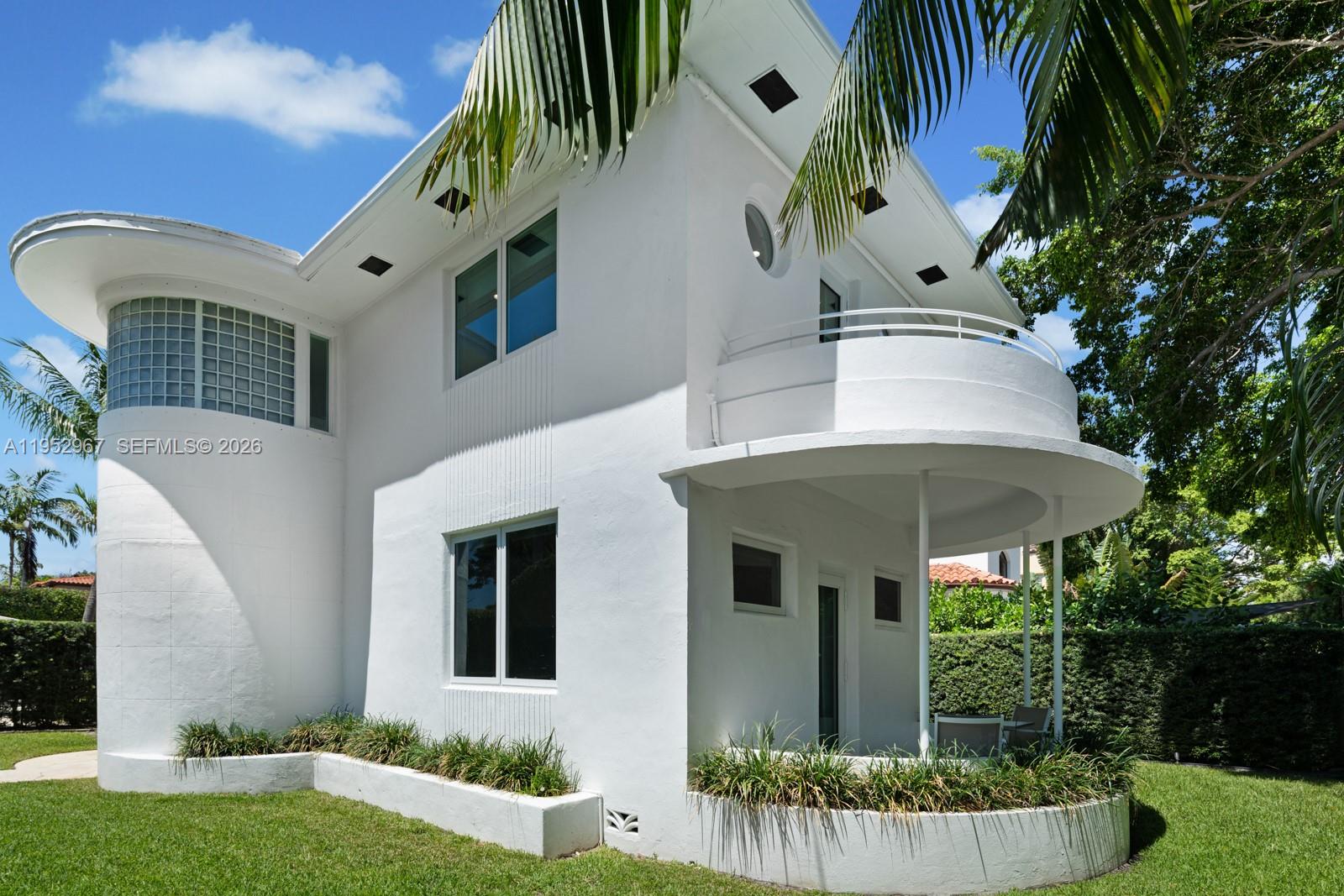 4580 Post Avenue Miami Beach, FL 33140 - Photo 4 of 46