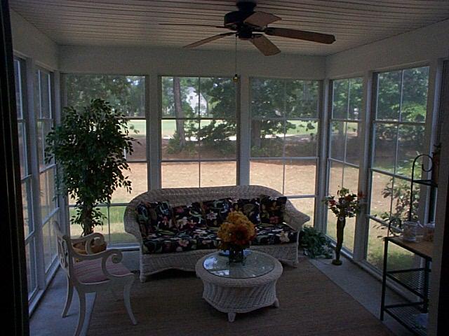 524 Pointe Of Oaks Road Summerville, SC 29485 - Photo 16 of 22 524 Point of Oaks 019