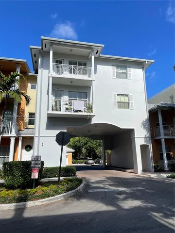 $474,000 | 412 Olssen Avenue, Unit 412, Fort Lauderdale, FL 33312