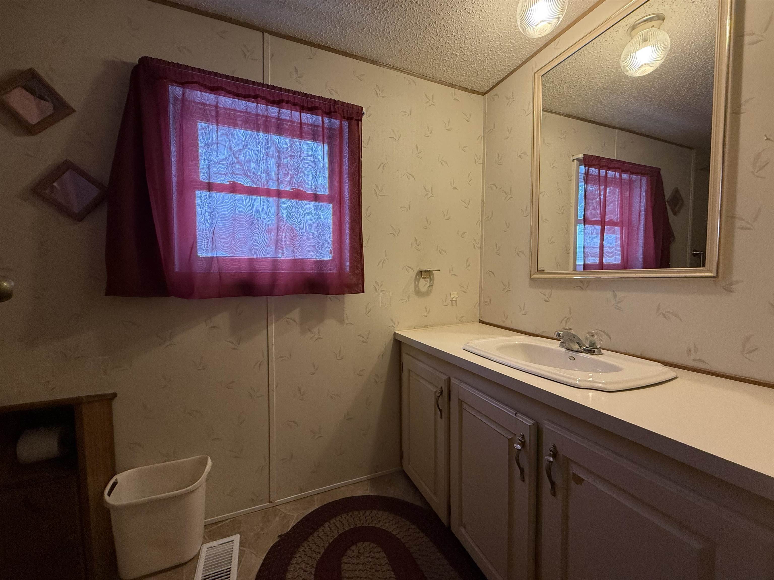 8 Old Buck Court Baraboo, WI 53913 - Photo 19 of 33