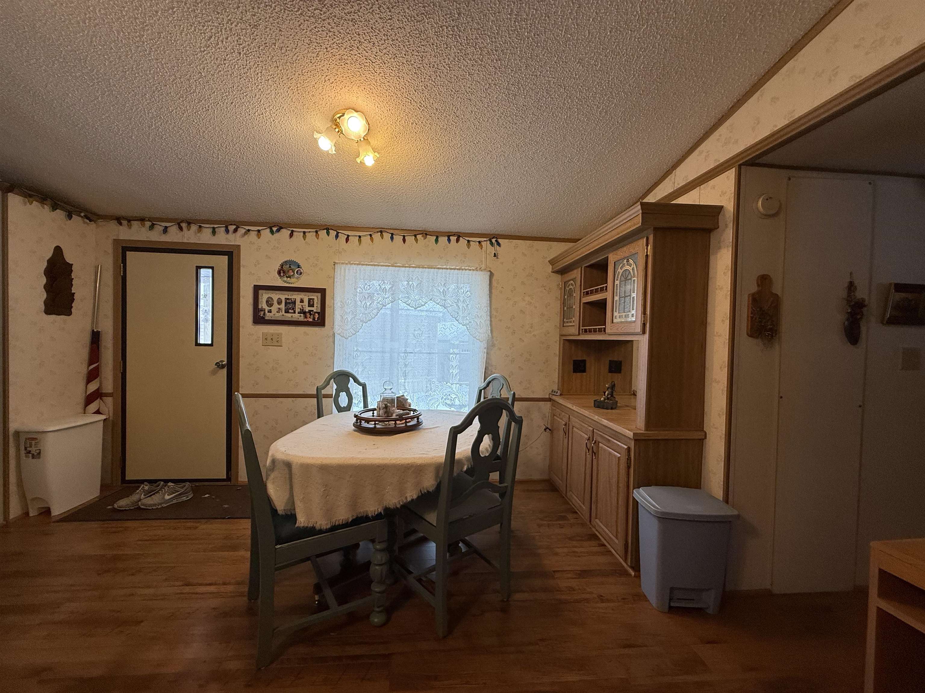 8 Old Buck Court Baraboo, WI 53913 - Photo 6 of 33