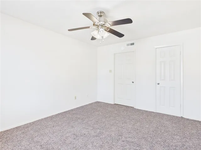 $950 | 2902 Prairie Flower Circle, Unit C, Bryan, TX 77802