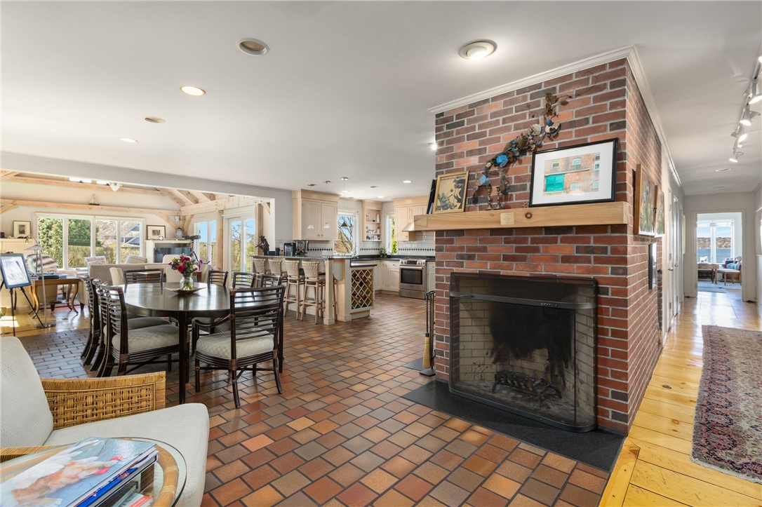 40 Little Harbor Road Tiverton, RI 02878 - Photo 23 of 50